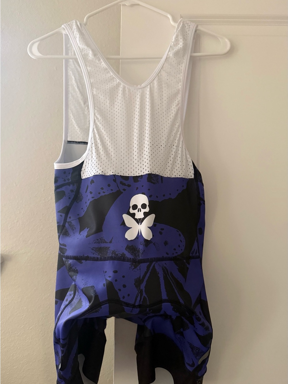 Betty Designs cycling kit - Picture 5 of 7